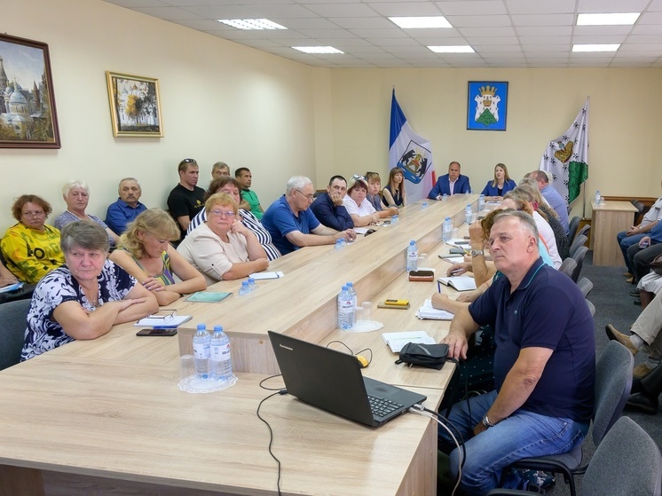 В Валдайском районе обсудили работу старост населенных пунктов