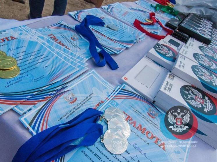 Кубок по пляжному самбо провели на юге ДНР