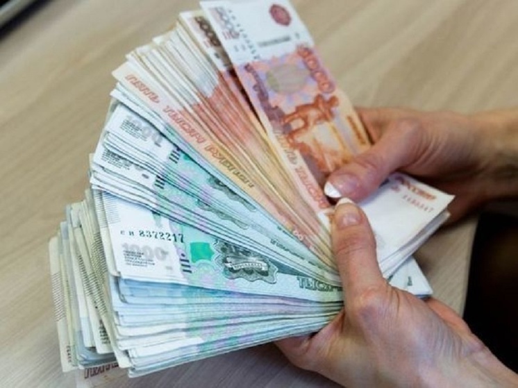 26% омичей получают зарплату выше среднего показателя по стране