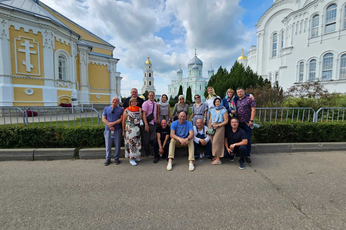 Гора добра. Среднеуральский монастырь. Новгородов Смоленск. Среднеуральский женский монастырь последние новости сейчас 2023 г.