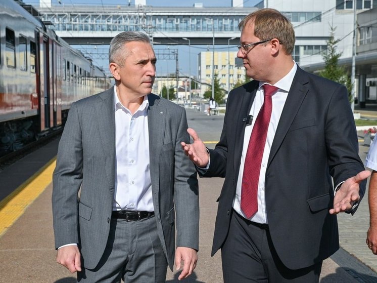 Александр Моор обсудил с руководством СвЖД железнодорожное сообщение с Югрой