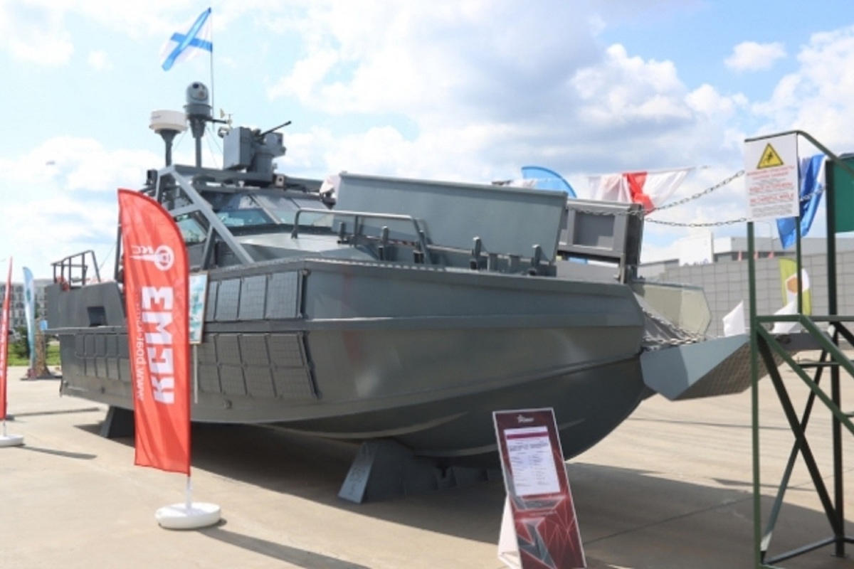 На международном форуме оценили преимущества костромского десантно-штурмового катера