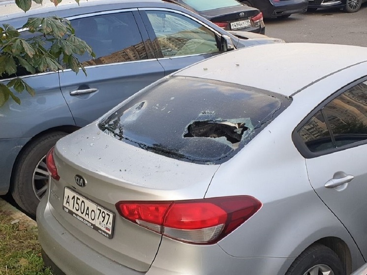 Появились фото последствий падения беспилотника в Красногорске