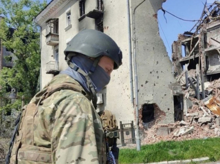 Полковник Матвийчук: боевые действия на Украине могут закончиться осенью