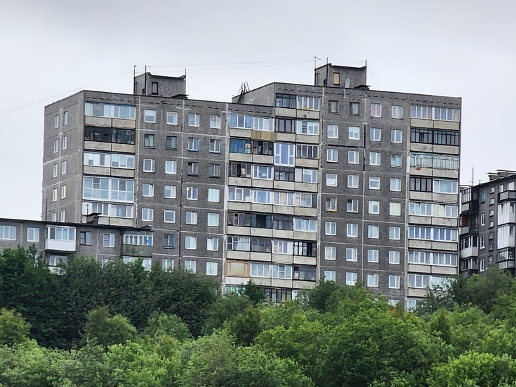 Жителям мурманского дома вернули более 90 тысяч рублей