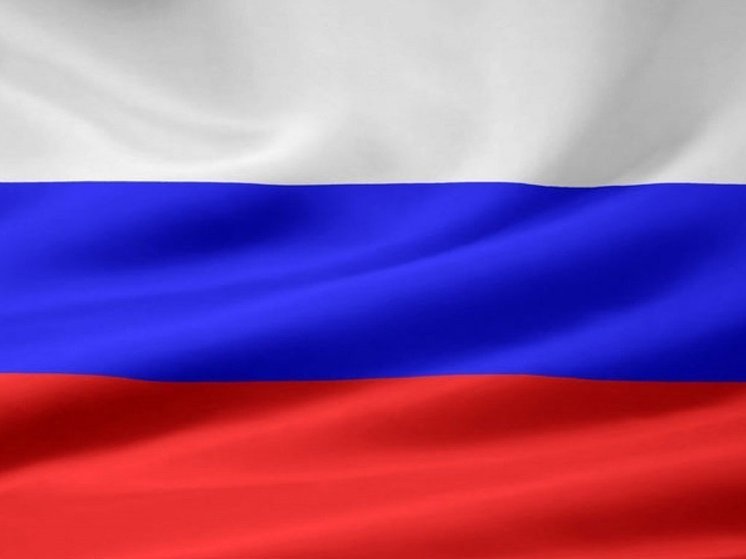Более 50 жителей Псковской области получили награды в День флага