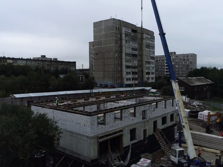 В Мурманске активно строят дома на улицах Успенского и Анатолия Бредова