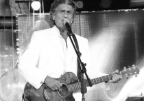 Итальянский певец Тото Кутуньо скончался в возрасте 80 лет
