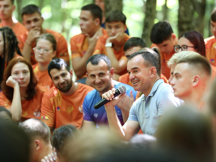Губернатор Краснодарского края Вениамин Кондратьев побывал в молодежном лагере «Регион 93»