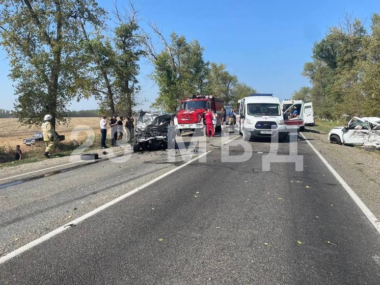 В Ленинградском районе Следком возбудил уголовное дело по факту гибели 2 подростков в ДТП