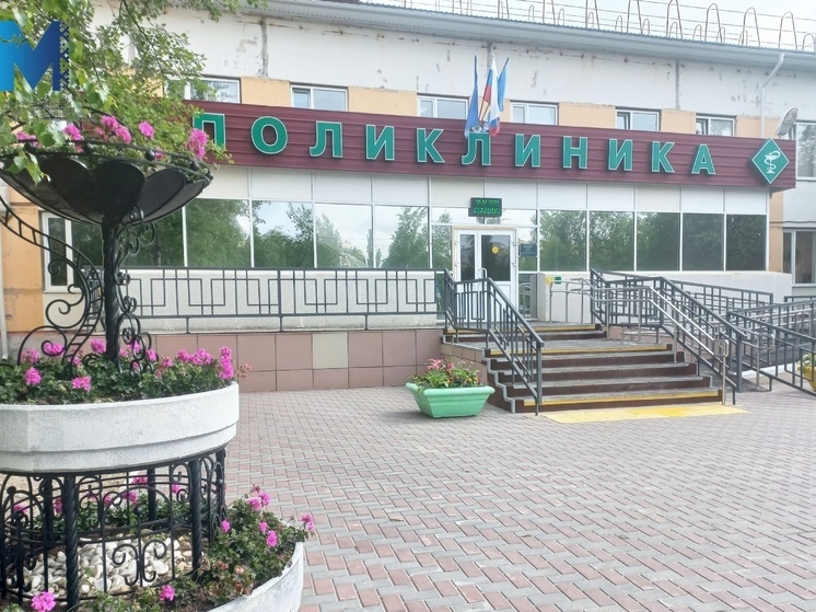 Глава ЯНАО пообещал решить вопрос с отсутствием гастроэнтеролога в больнице Муравленко