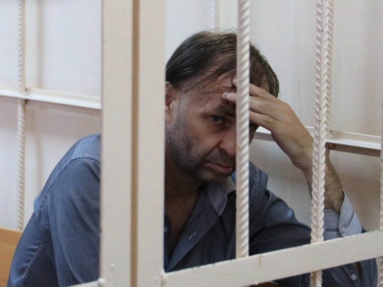 Суд оставил под стражей челябинского маньяка Ческидова