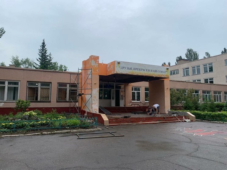 1 млрд рублей выделен на питание школьников в Омске