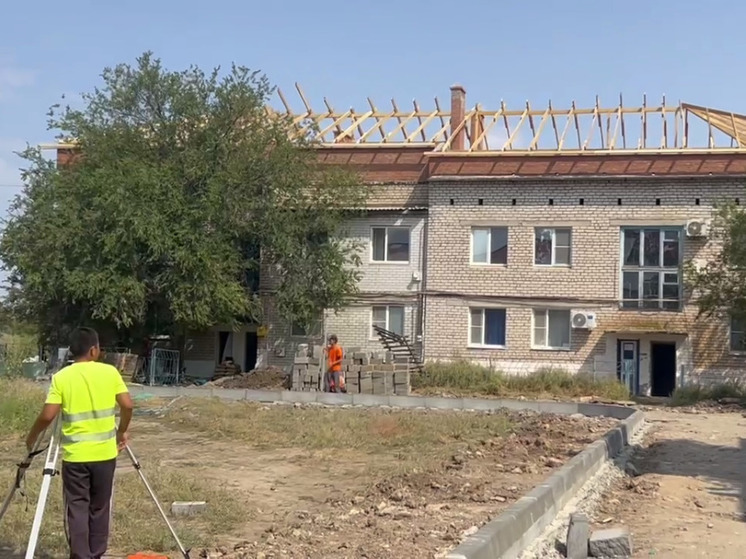 В райцентре Калмыкии могут не успеть в срок благоустроить парк Победы