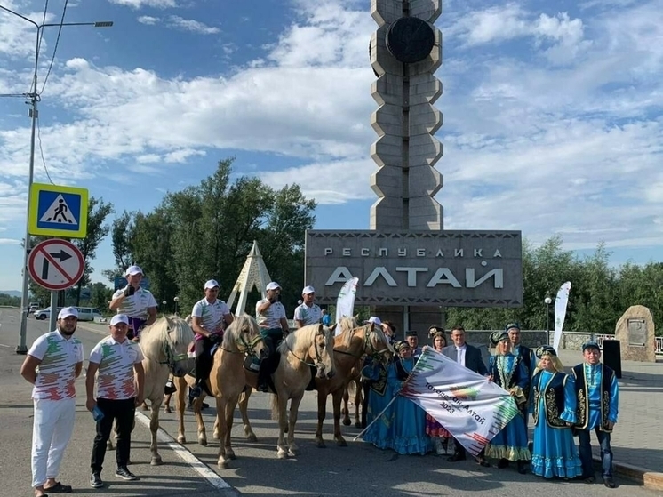 Фото первого пробега лошадей татарской породы опубликовал Минниханов
