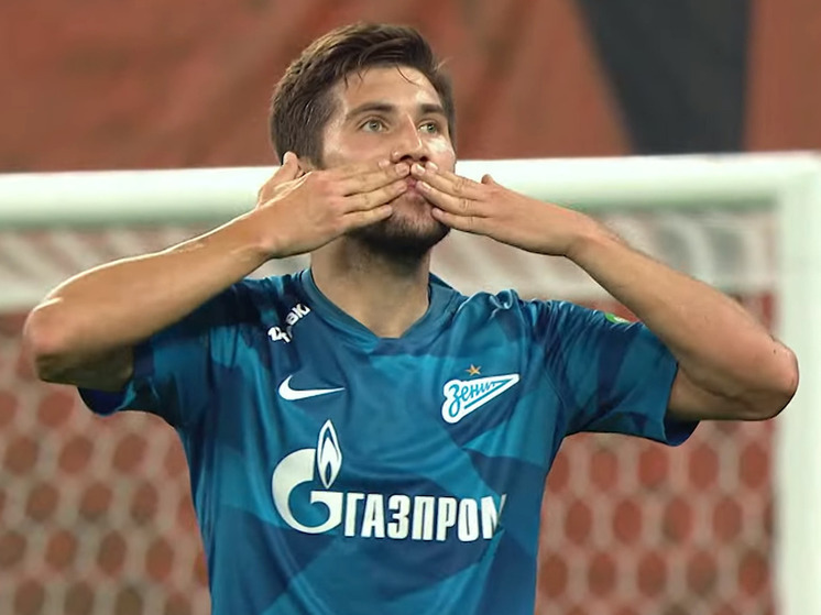У футболиста Сутормина возникли проблемы с переходом из «Зенита» в ЦСКА