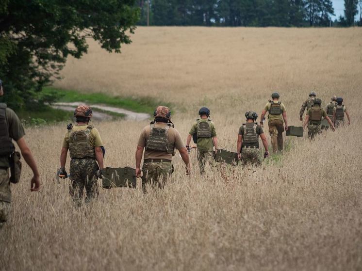 Bloomberg: в Киеве и на Западе признают, что конфликт на Украине заходит в тупик