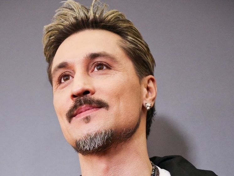 "Обвинить его в жажде наживы - это странно: петь должна была Гагарина, Дима помог коллеге"