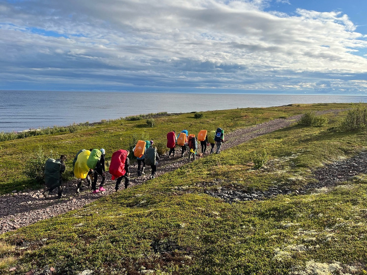 Участники экспедиции «Чистая Арктика – Восток-77» посетили Терский берег