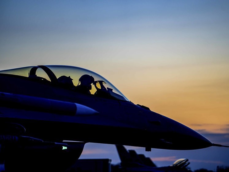 Турецкий эксперт Доргут: российская авиация будет охотится за поставленными Киеву F-16