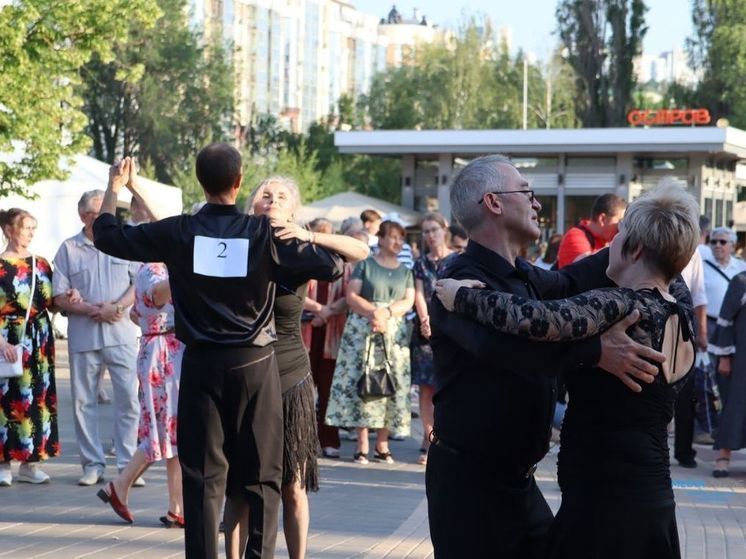 Белгородцев приглашают на Бал цветов