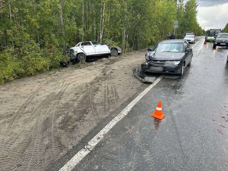 В Ноябрьске незнакомец помог пострадавшему выбраться из авто после ДТП и стащил деньги и документы