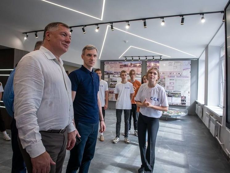 Вице-премьер правительства поставил Смоленский Строительный колледж в пример всей России
