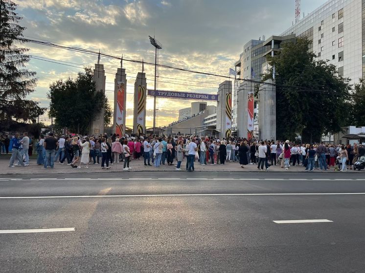 Главное событие выходного дня: на стадион в Курске пришли тысячи курян