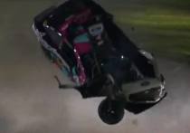 Американский гонщик Райан Прис чудом выжил во время жуткой аварии, в которую попал во время гонки в финале регулярного сезона NASCAR Cup Series на гоночной трассе Daytona International Speedway
