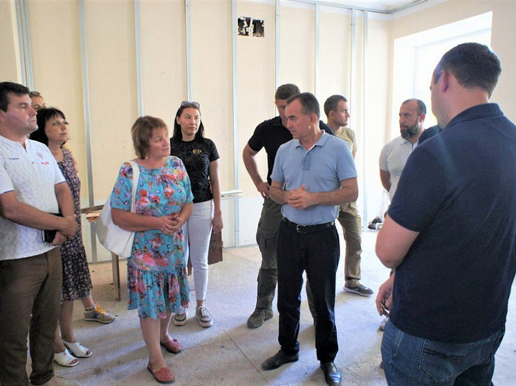 Вениамин Кондратьев посетил три школы в Херсонской области, обновляемые под шефством Краснодарского края