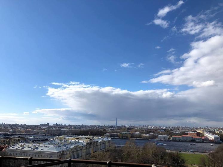 Синоптик Леус рассказал, что в Петербурге 28 августа будет тепло, но ветрено