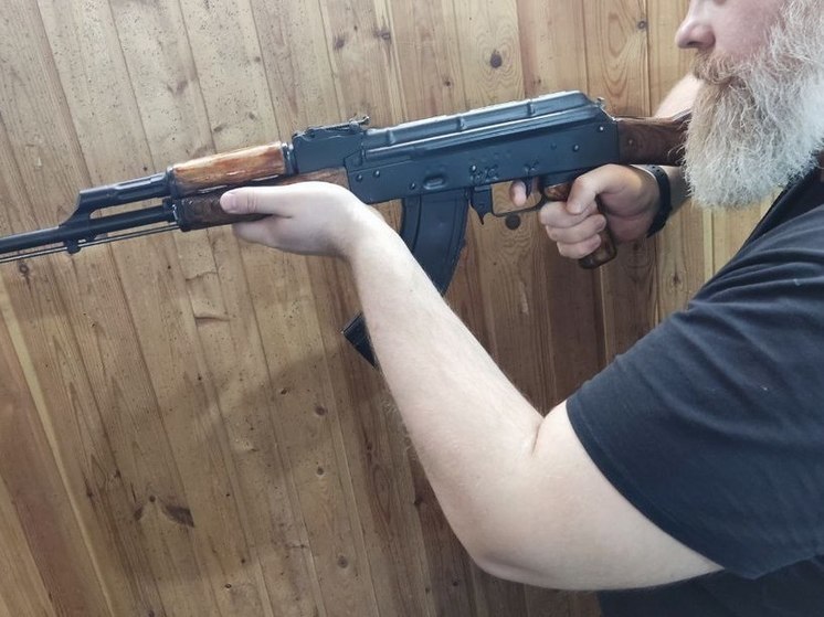 В Кировском районе пьяный мужчина стрелял из ружья после ссоры с продавцом