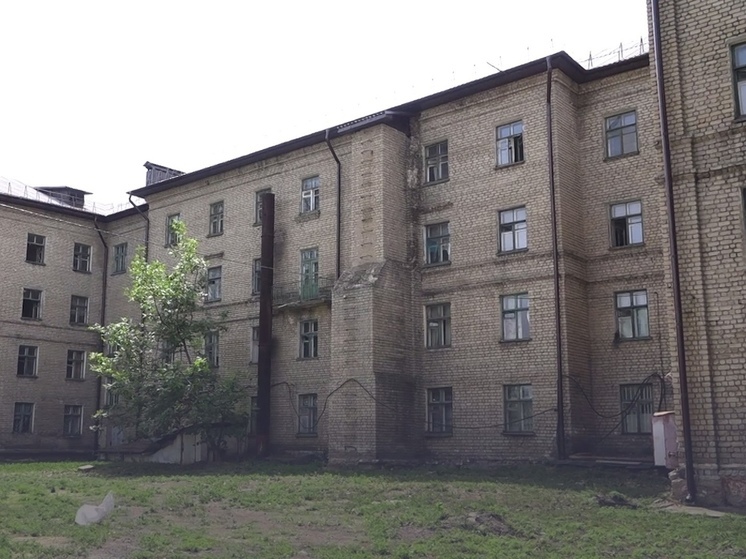 Тюменские строители отремонтировали социальное общежитие в Молодогвардейске