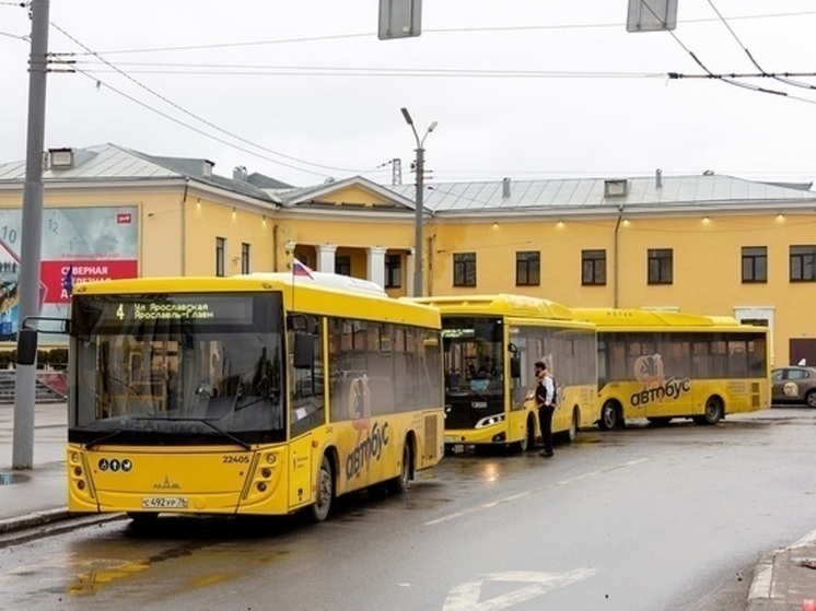 В Ярославле автобус проволок за собой пассажирку