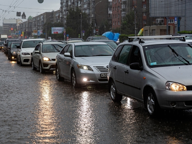 В Новосибирске назвали причины пробок на улицах города
