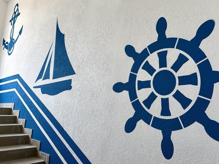 В Мариуполе восстановили морской лицей