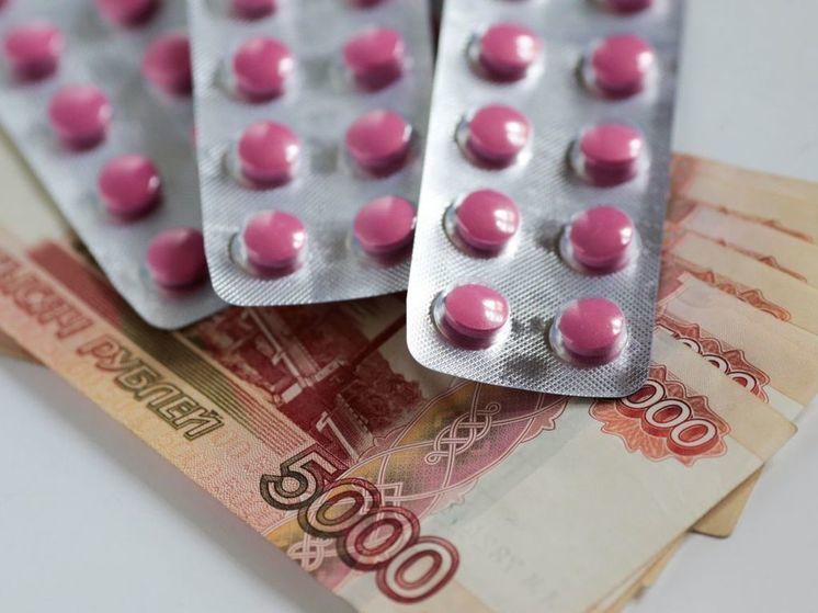  Мурашко исключил резкое подорожание цен на жизненно необходимые лекарства