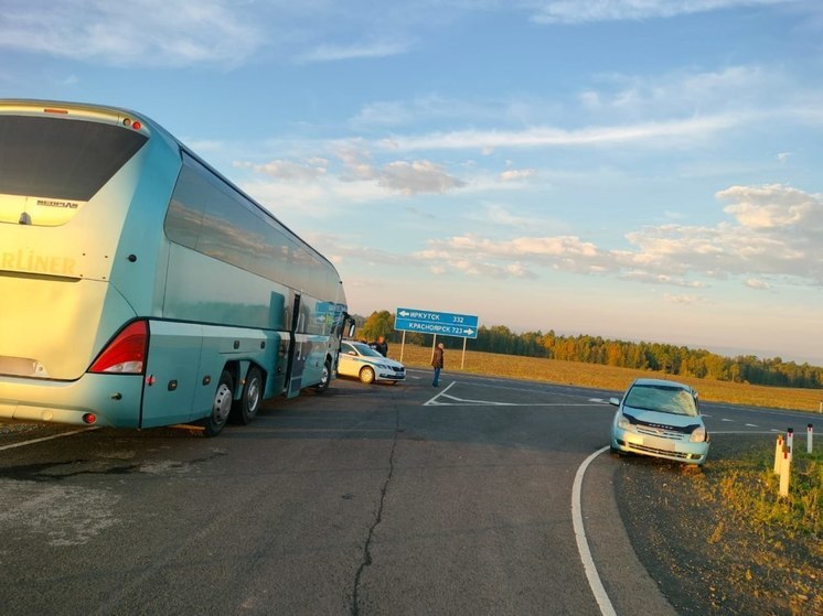 Рейсовый автобус Братск — Иркутск попал в ДТП в Приангарье