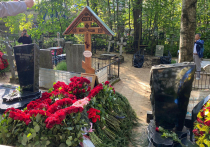 По словам сотрудника Пороховского кладбища, похороны основателя ЧВК «Вагнер» Евгения Пригожина обошлись в копейки