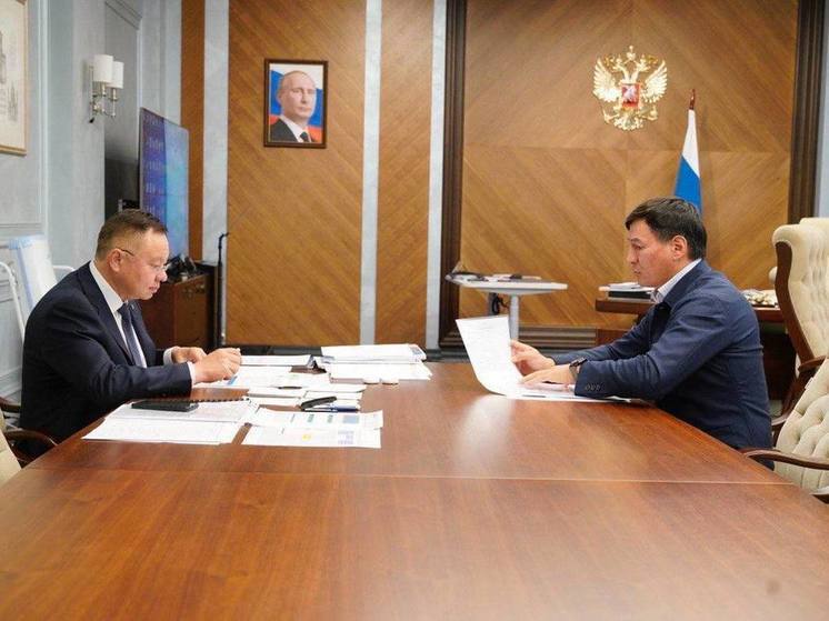 Вопросы, волнующие жителей Калмыкии, Бату Хасиков обсудил с федеральным министром