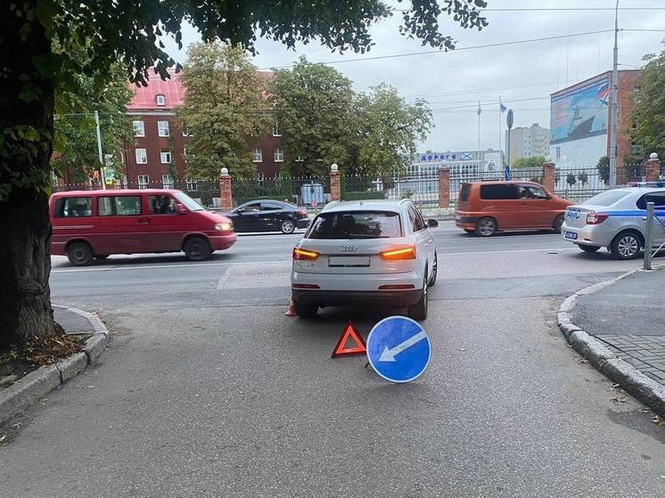 В Калининграде иномарка сбила пешехода на перекрестке