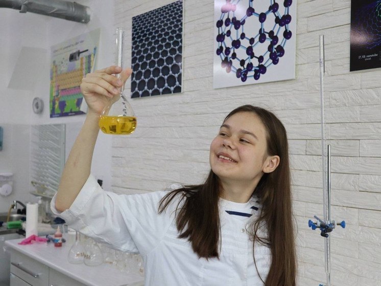 Астраханская школьница прошла строгий отбор в президентский лицей