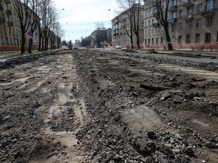 На дороге Сольцы – Малое Заборовье  начали снимать старый асфальт