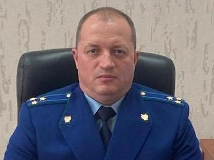Прокурора Октябрьского района подозревают в причастности к злоупотреблению полномочиями экс-мэром Ижевска
