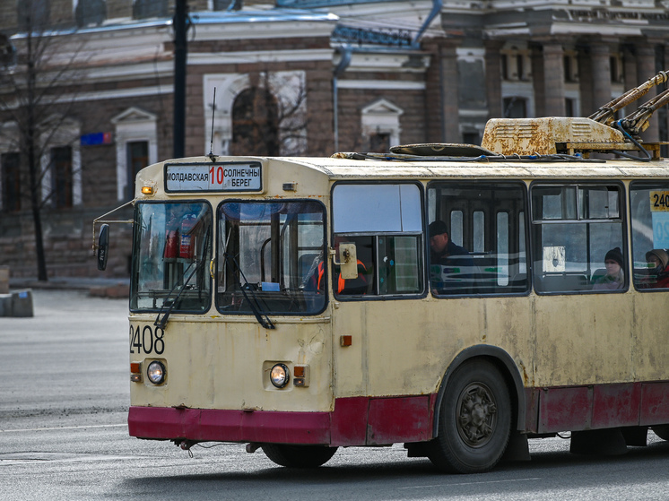 В центре Челябинска возобновили движение троллейбусов