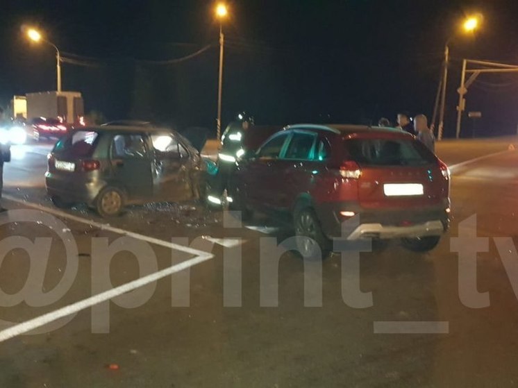В Ливнах на объездной дороге пострадал водитель малолитражки
