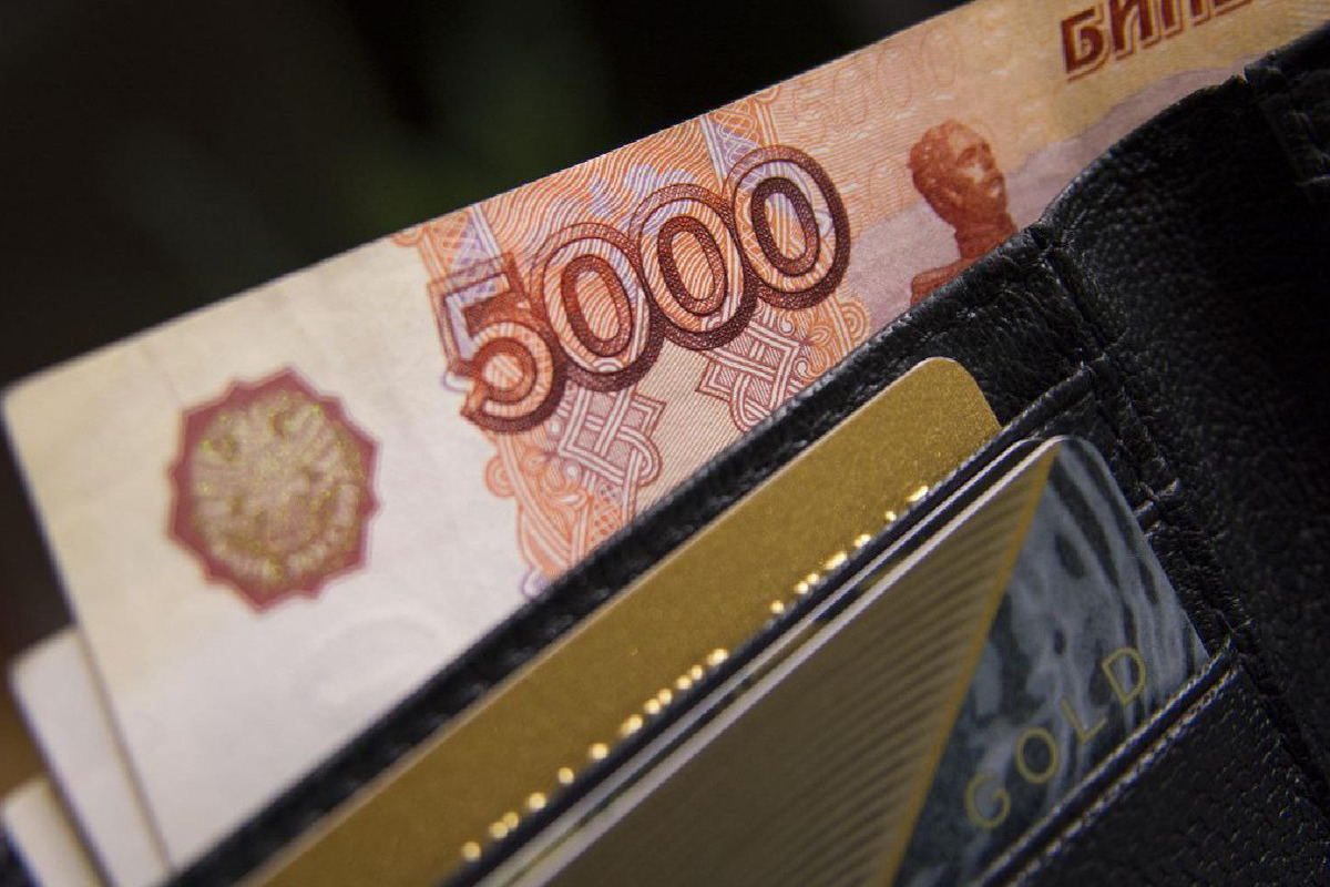 В Белгороде автомобилистку оштрафовали на 5 тысяч рублей за езду по «встречке»
