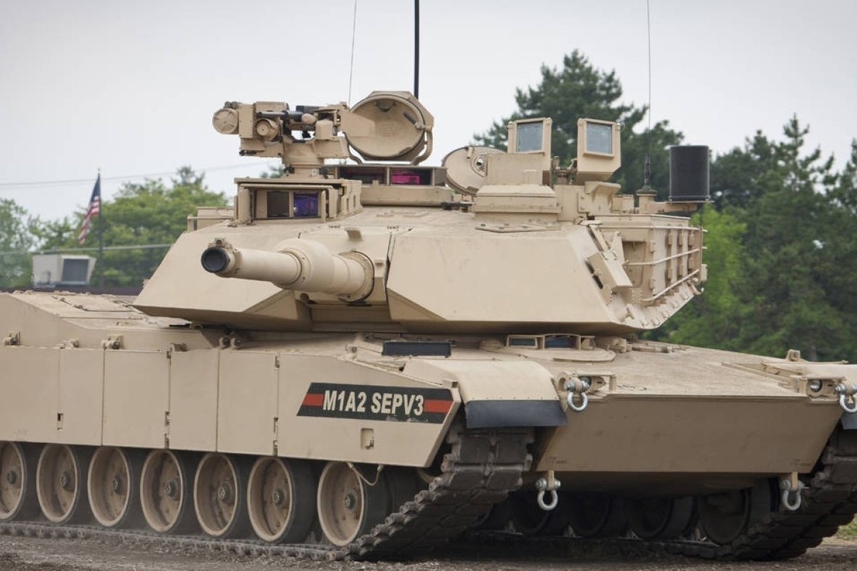 Politico: 10 Abrams tanks will arrive in Ukraine in mid-September