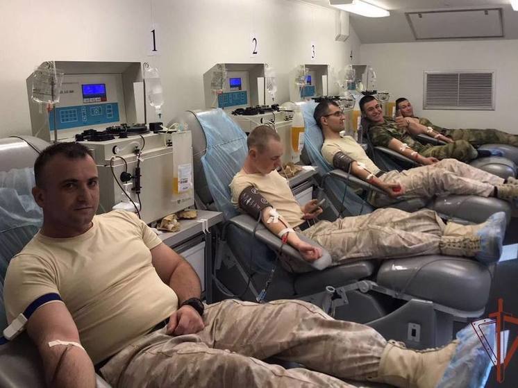 Росгвардейцы стали донорами плазмы крови в Пятигорске