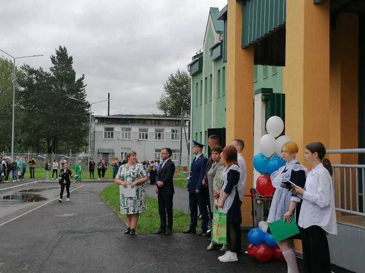 В селе Кировском на Сахалине открыли школу-детский сад почти на 300 мест